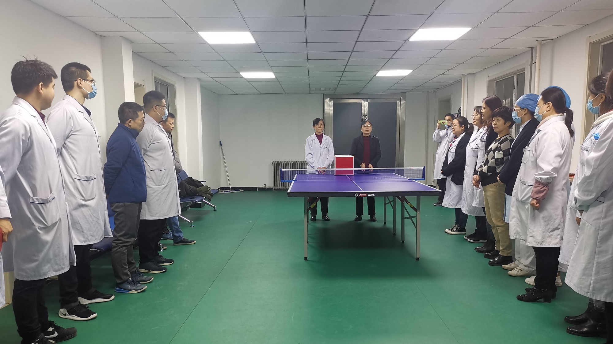 1607508384392597.jpg 院领导111.jpg