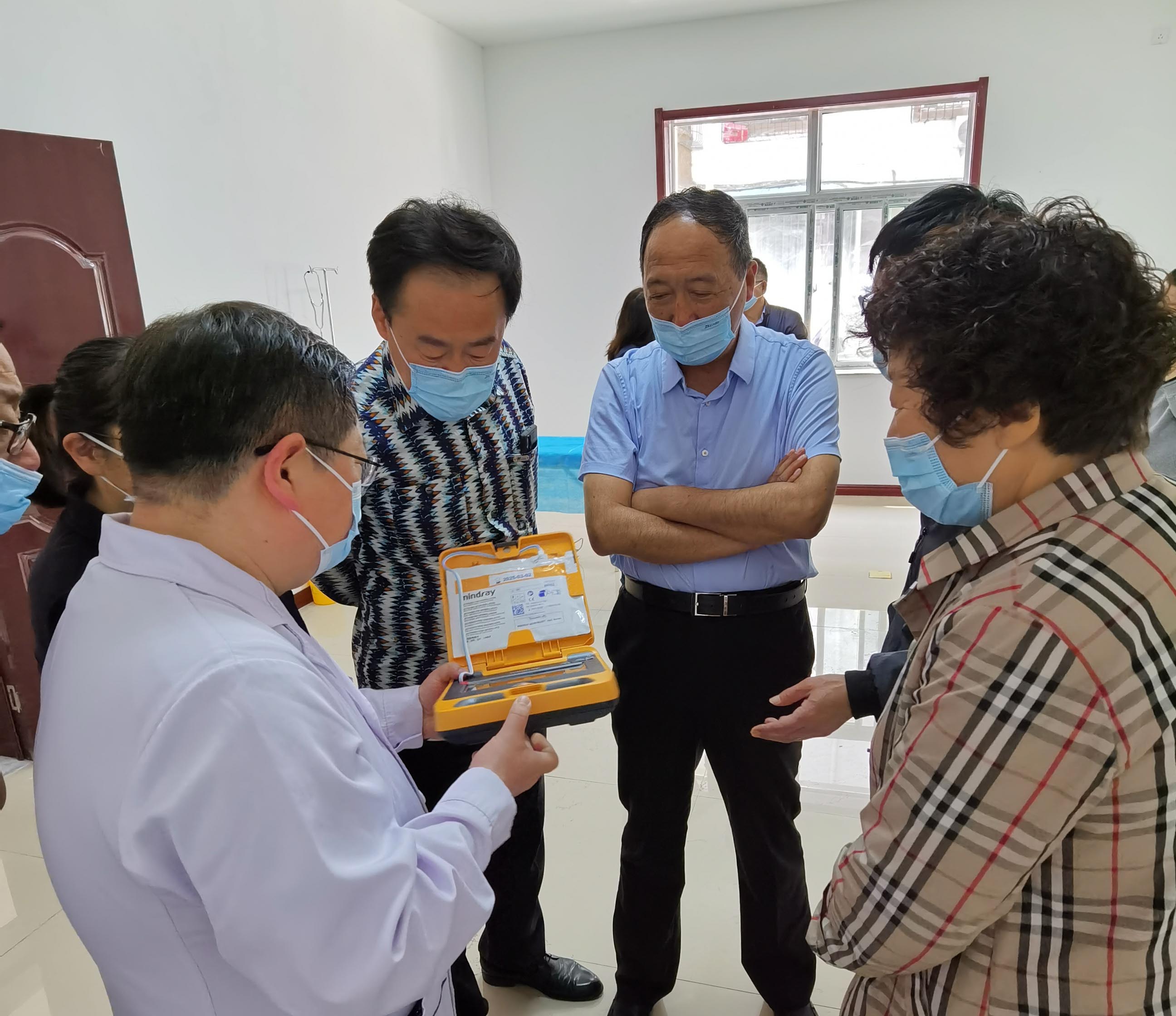 「医院动态」秀人网
院领导走入新冠疫苗接种点 「医院动态」秀人网
院领导走入新冠疫苗接种点