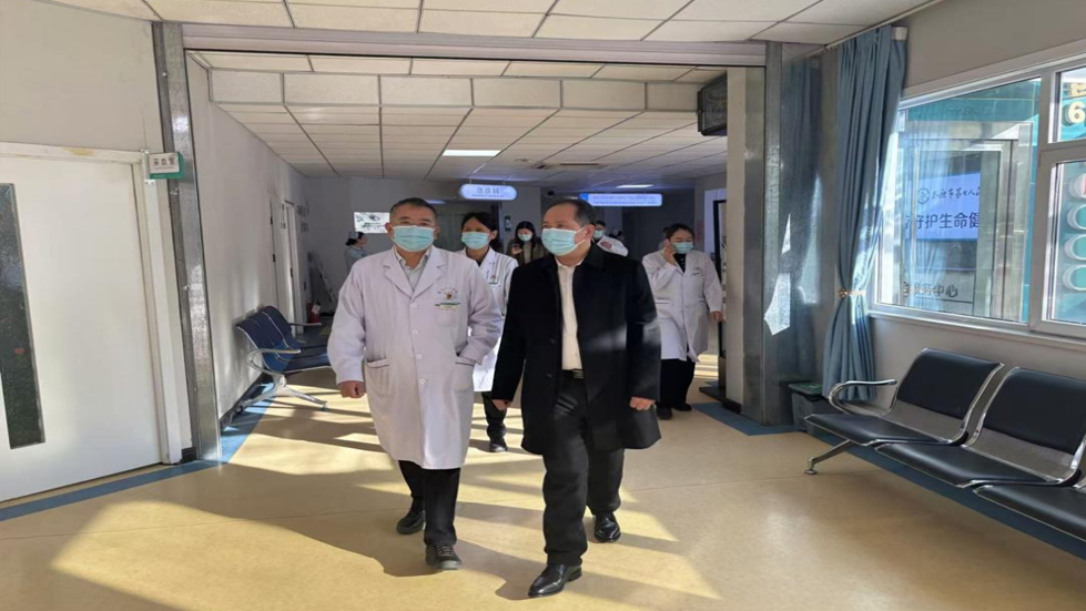 通用技术环球医疗董事会主席、党委书记陈仕俗赴秀人网
调研