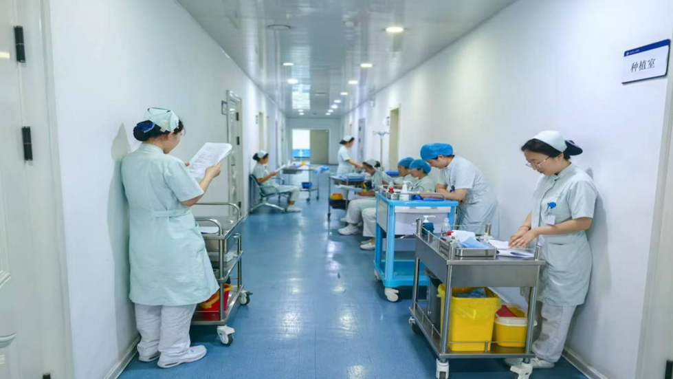 护理技能考核，绽放专业光彩--秀人网
护理团队2025年上半年操作考核圆满收官
